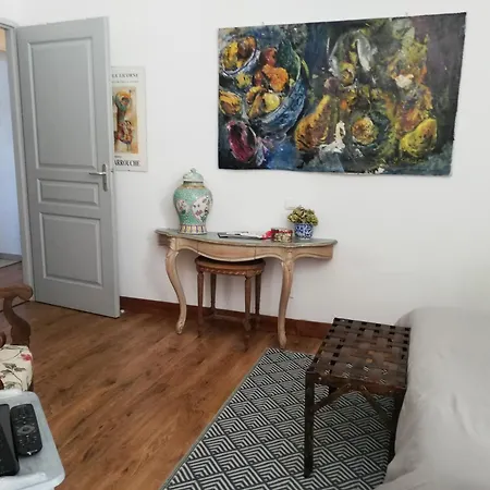 La Clef De Champs Privatunterkunft *